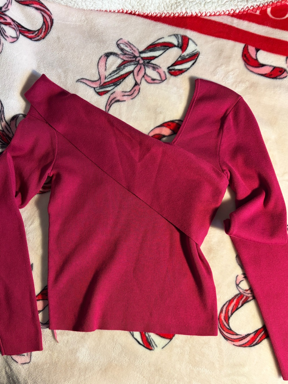 Fuchsia Off-Shoulder Ribbed Women's Sweater